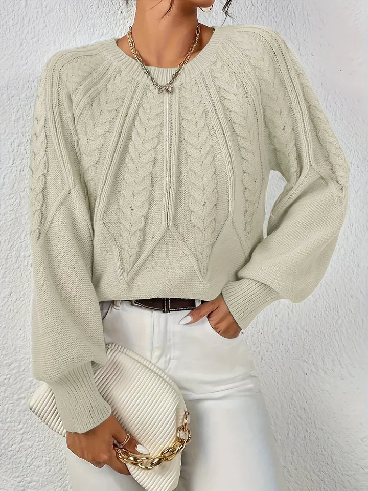 Chloe - Classic Style