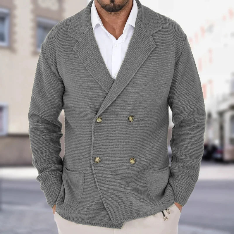 Jari - Knitted double-breasted cardigan